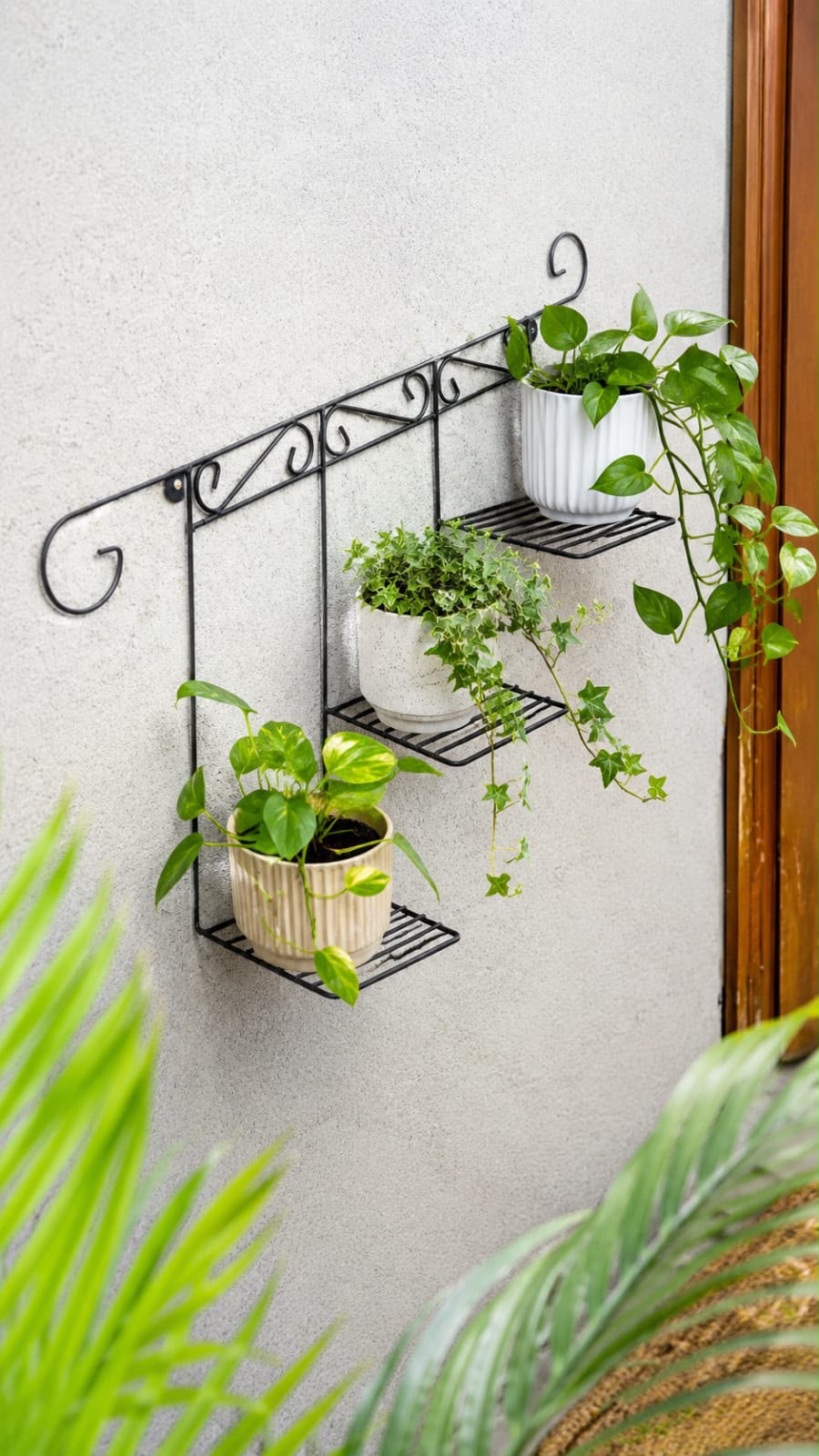 Staircase Shape Wall Decoration, Modern Black Iron Plant Stand, Creative Interior Shelf for Living Room, Office, Corridor