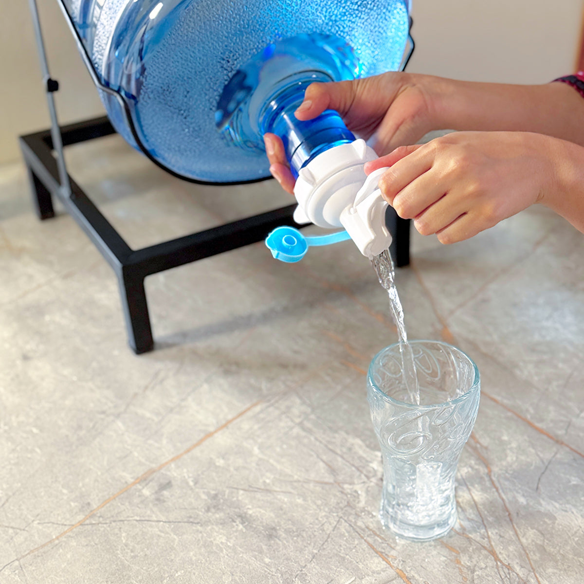 SWINGING BOTTLE RACK BY BRIGHT HOUSE – Bright House