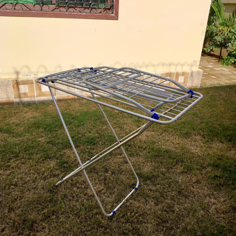 4 Wings Light: Flower Style Clothes Dryer Stand – Foldable by Bright House